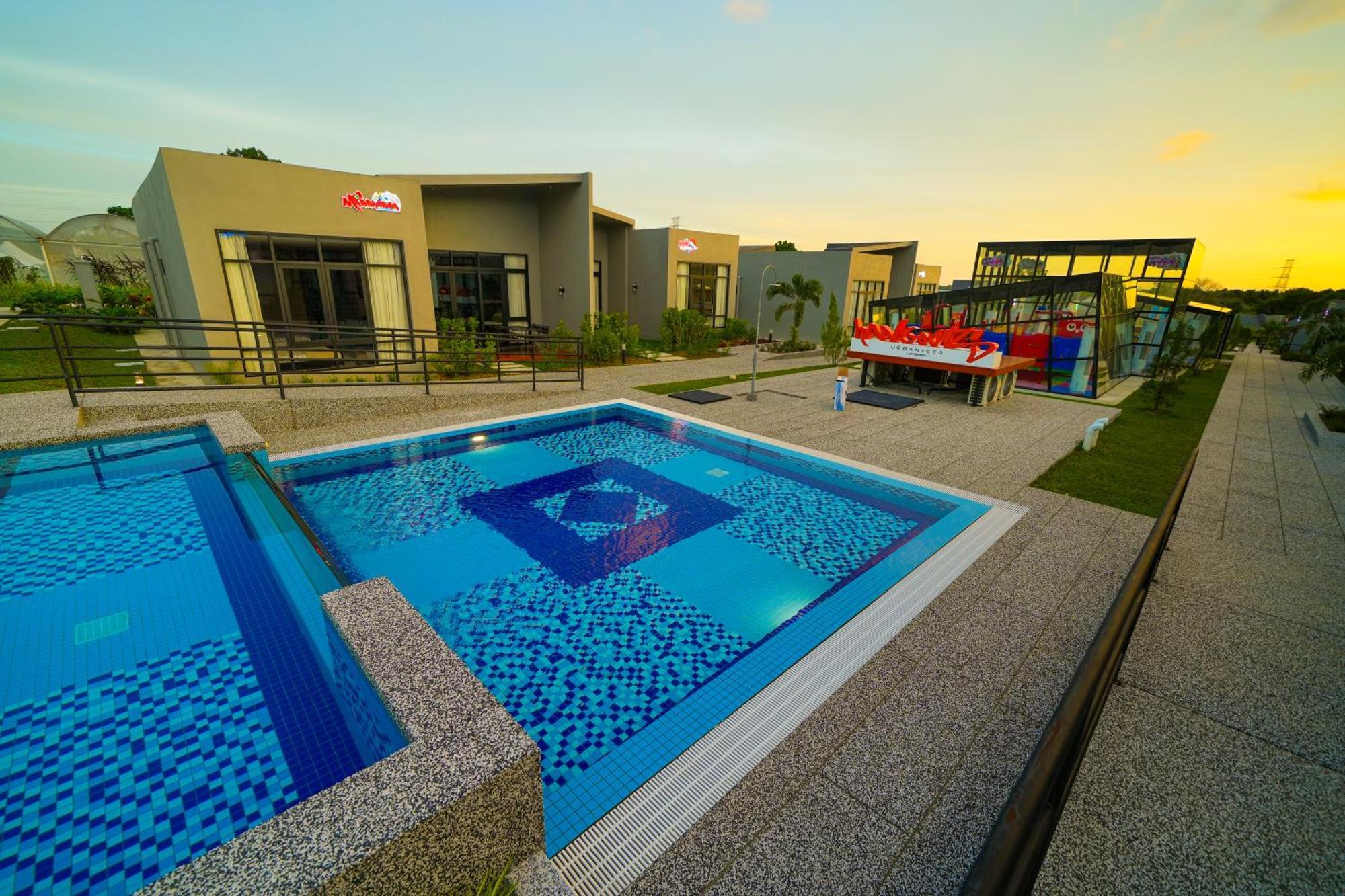 Hangouts Urban+Eco Langkawi Kuah Exterior photo