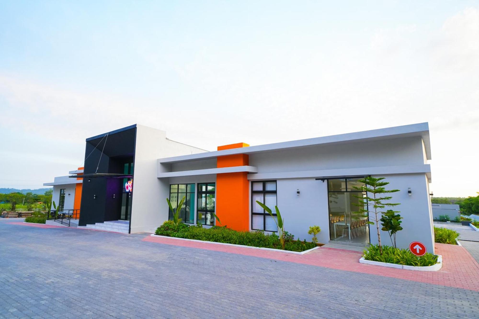 Hangouts Urban+Eco Langkawi Kuah Exterior photo
